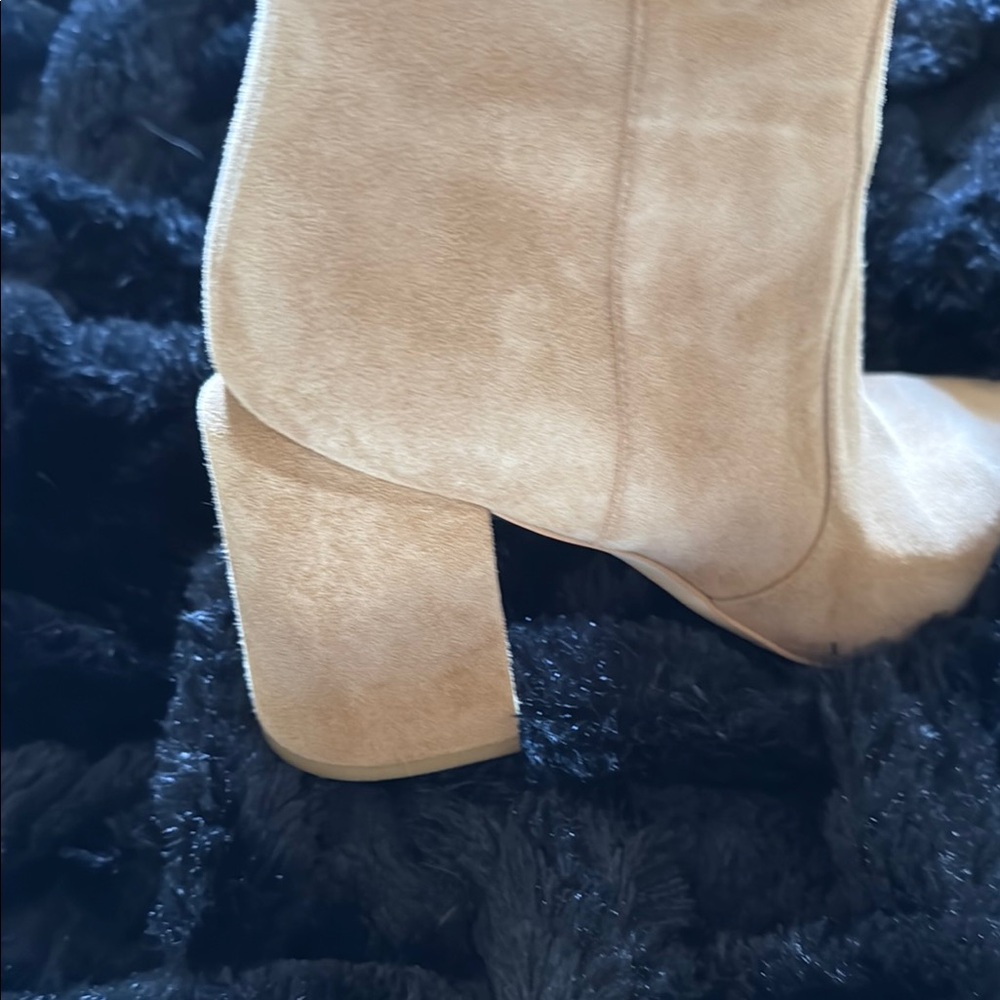 Stuart Weitzman Tan Suede Knee-High Boots - Picture 8 of 12